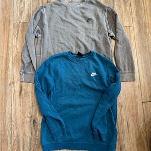 Nike Men's Gray and Teal Crewneck Sweaters